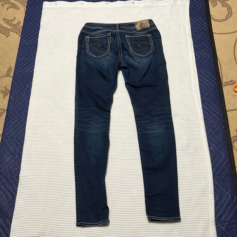 Silver Jeans - Picture 4 of 6